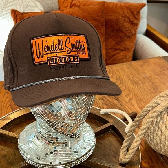 Wendell Smith’s Liquors ? Nashville Est 1946 Patch Trucker ? Hat